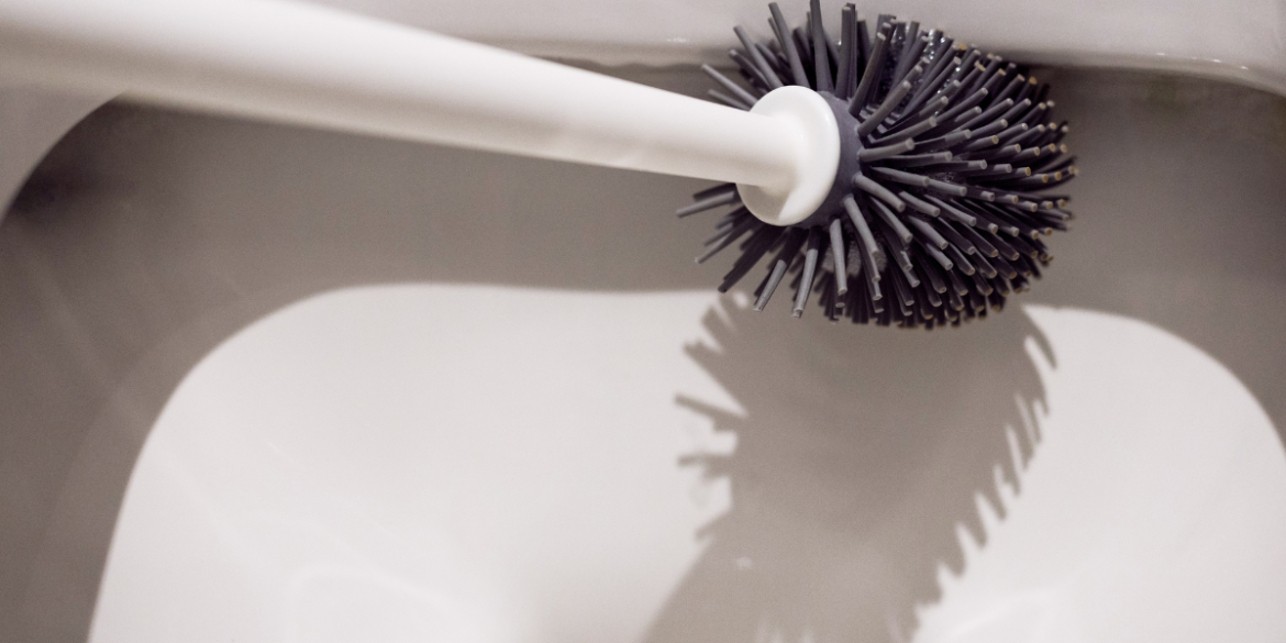 rubber toilet brush cleaning under the rim