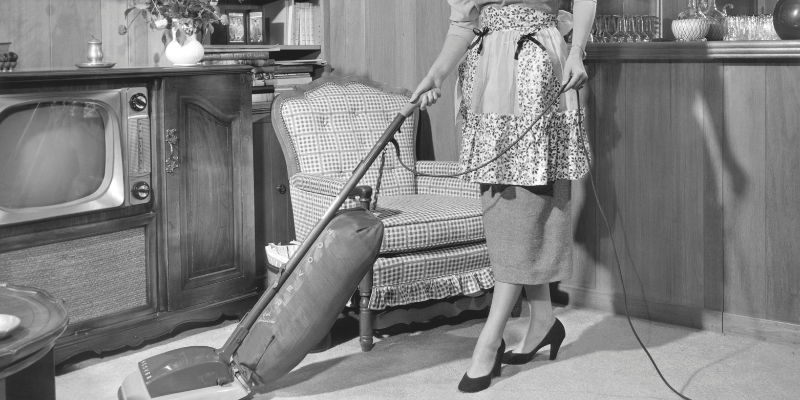 What Happened When I Tried A 1950s Housewife Schedule