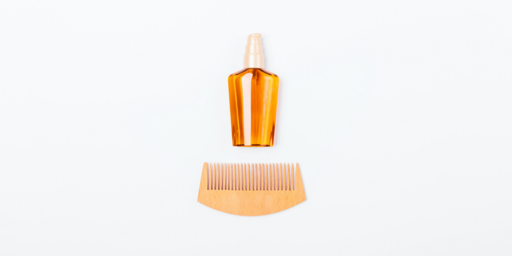 how to clean wooden combs